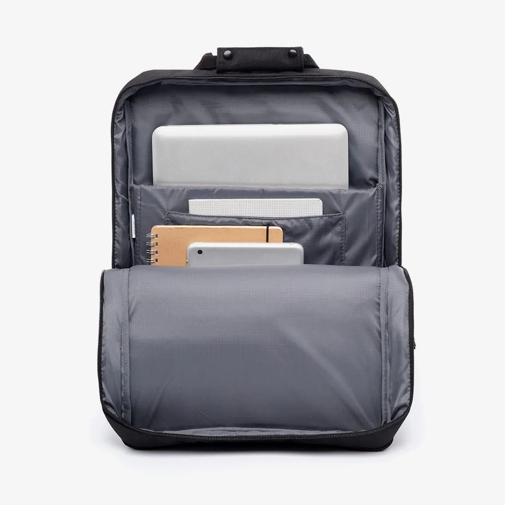 Daily 15" Backpack Black