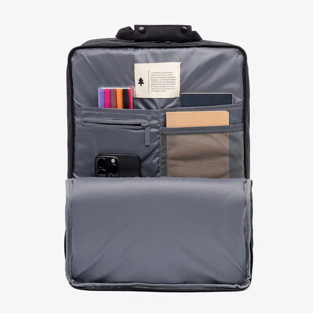 Daily 15" Backpack Black