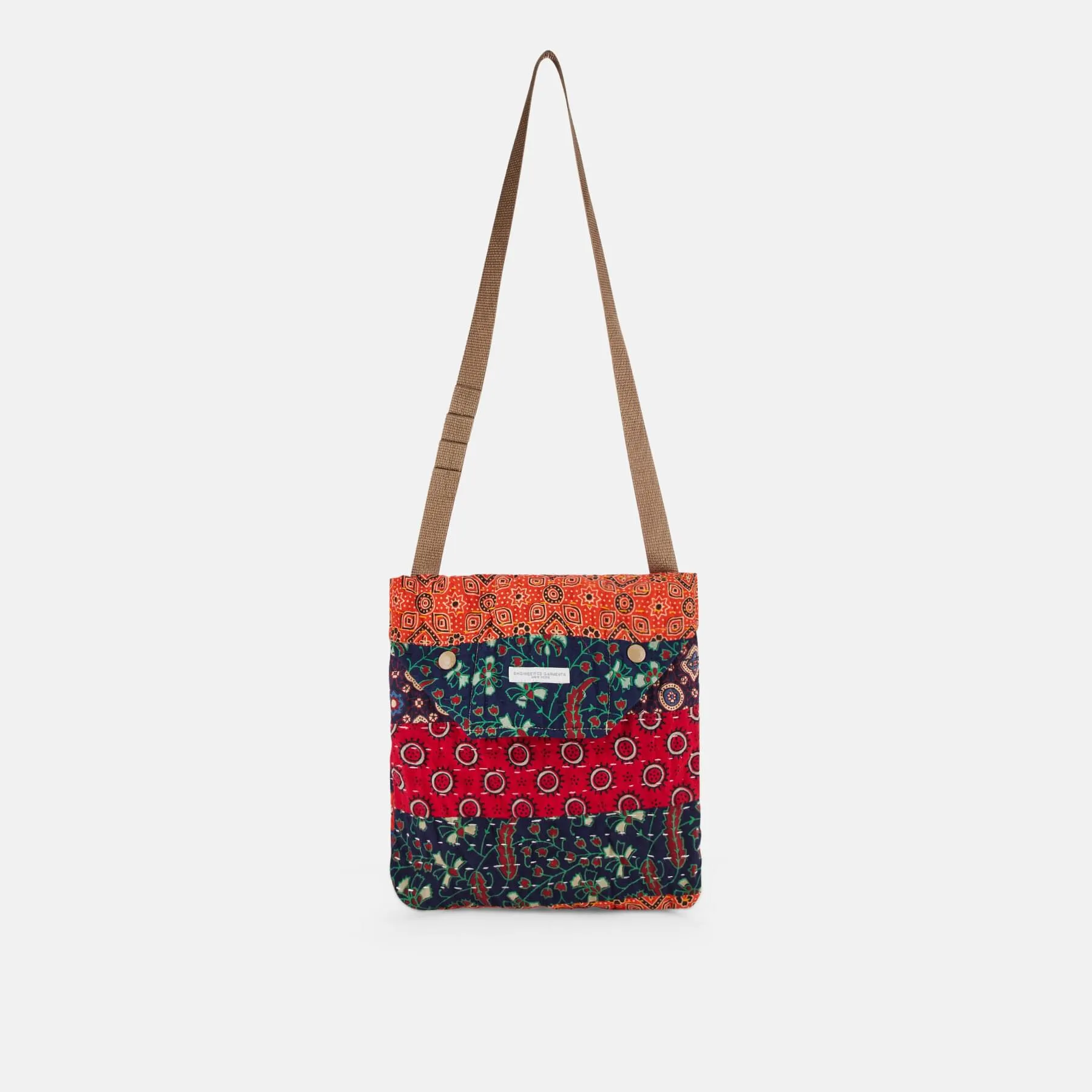 Shoulder pouch