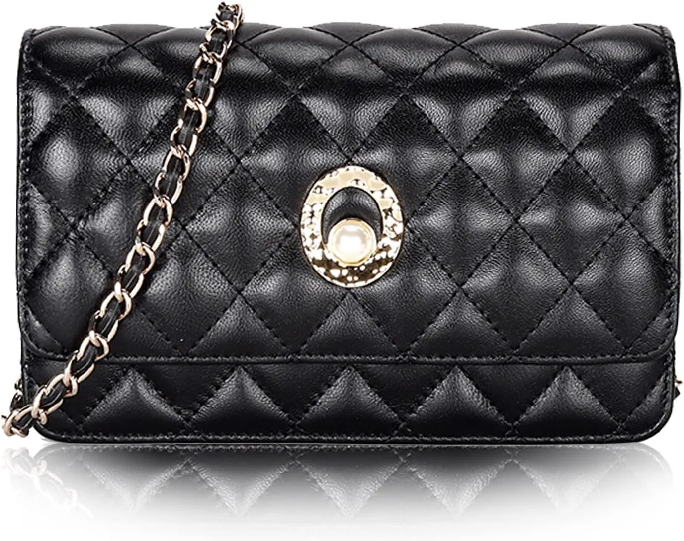 Small Quilted Sheepskin Shoulder Bag for Women Soft & Comfortable Ladies Clutch Stylish Crossbody Purse with Chain Strap, Black