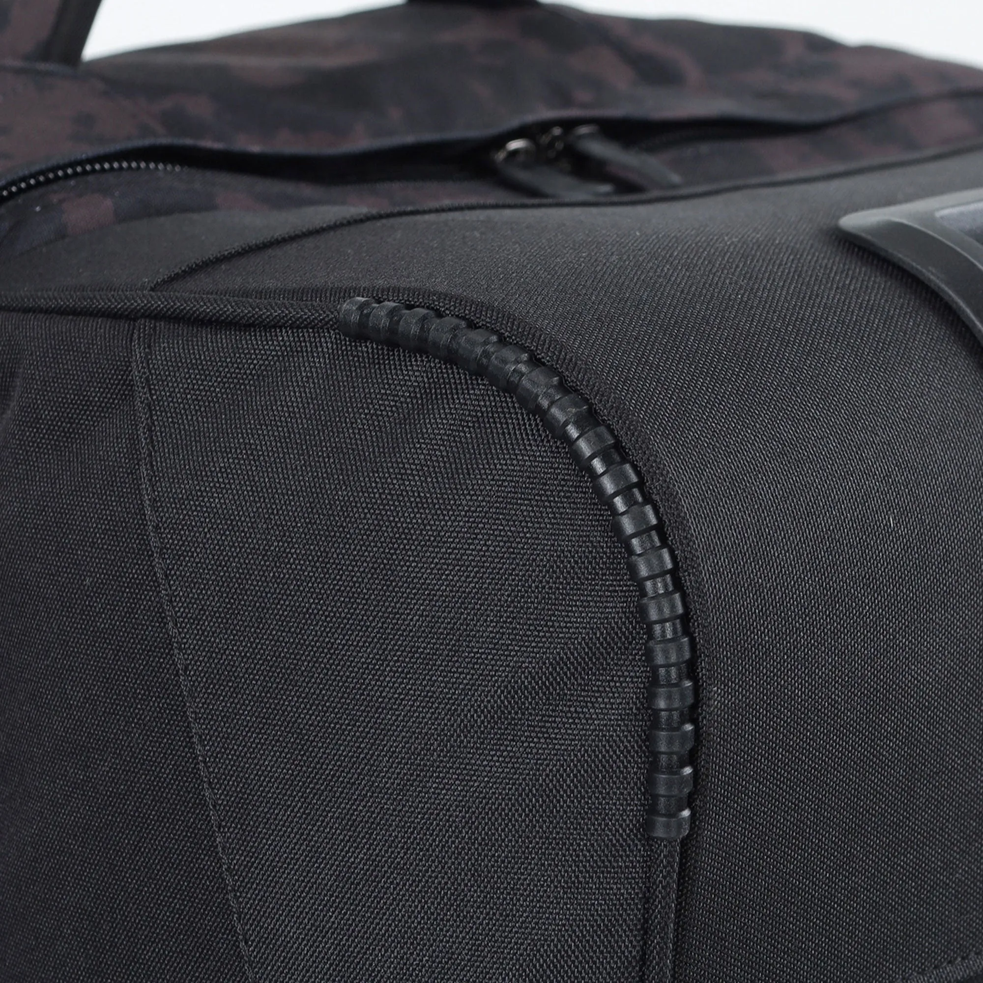 Surfanic Maxim 3.0 120L Roller Bag - Black Map