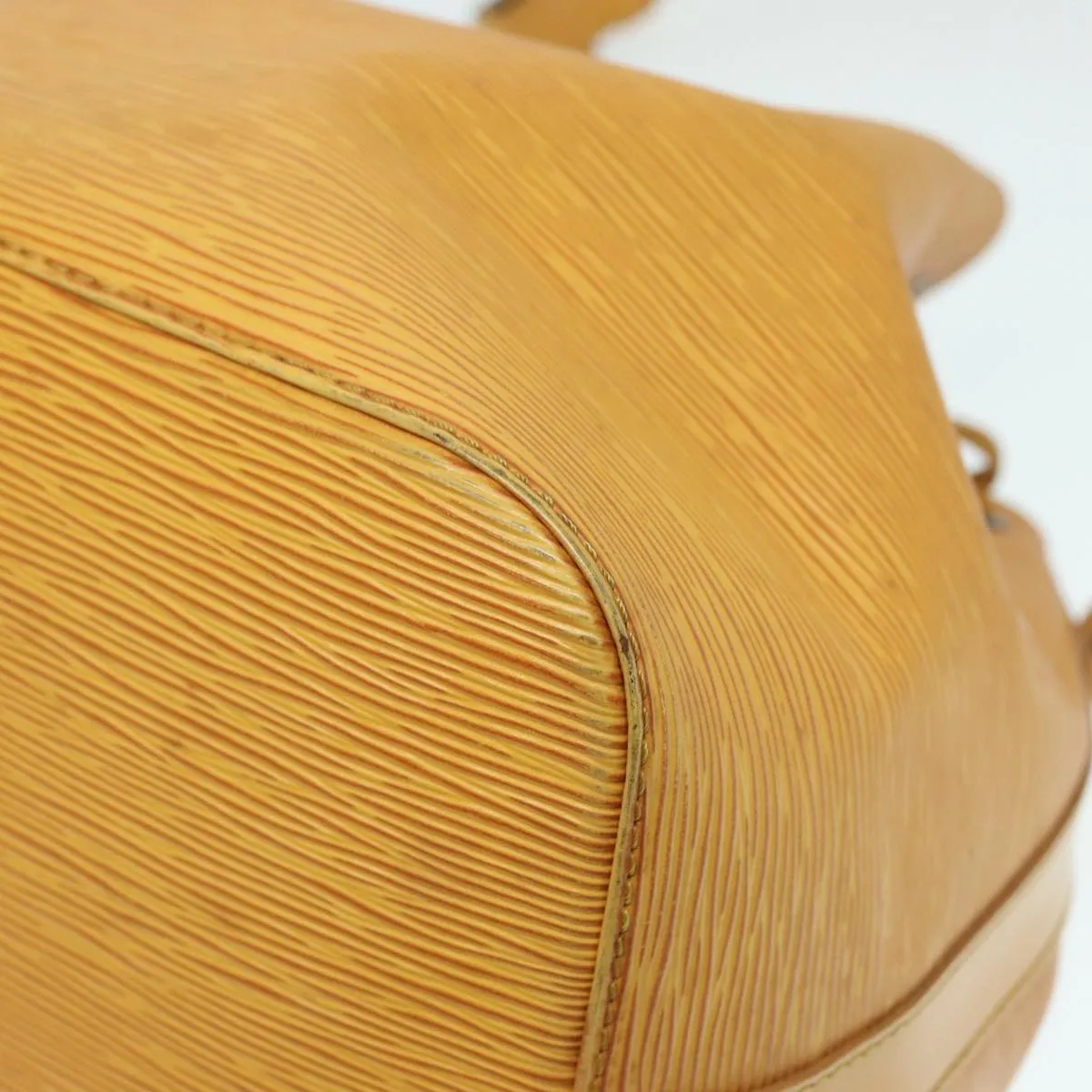 Trendy Inspired Louis Vuitton Epi Petit Noe Shoulder Bag Yellow M44102 Lv Auth Cl857